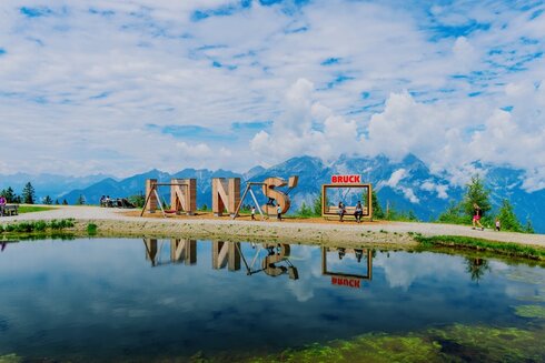 Lettere in legno con punto foto a Mutters (Austria)